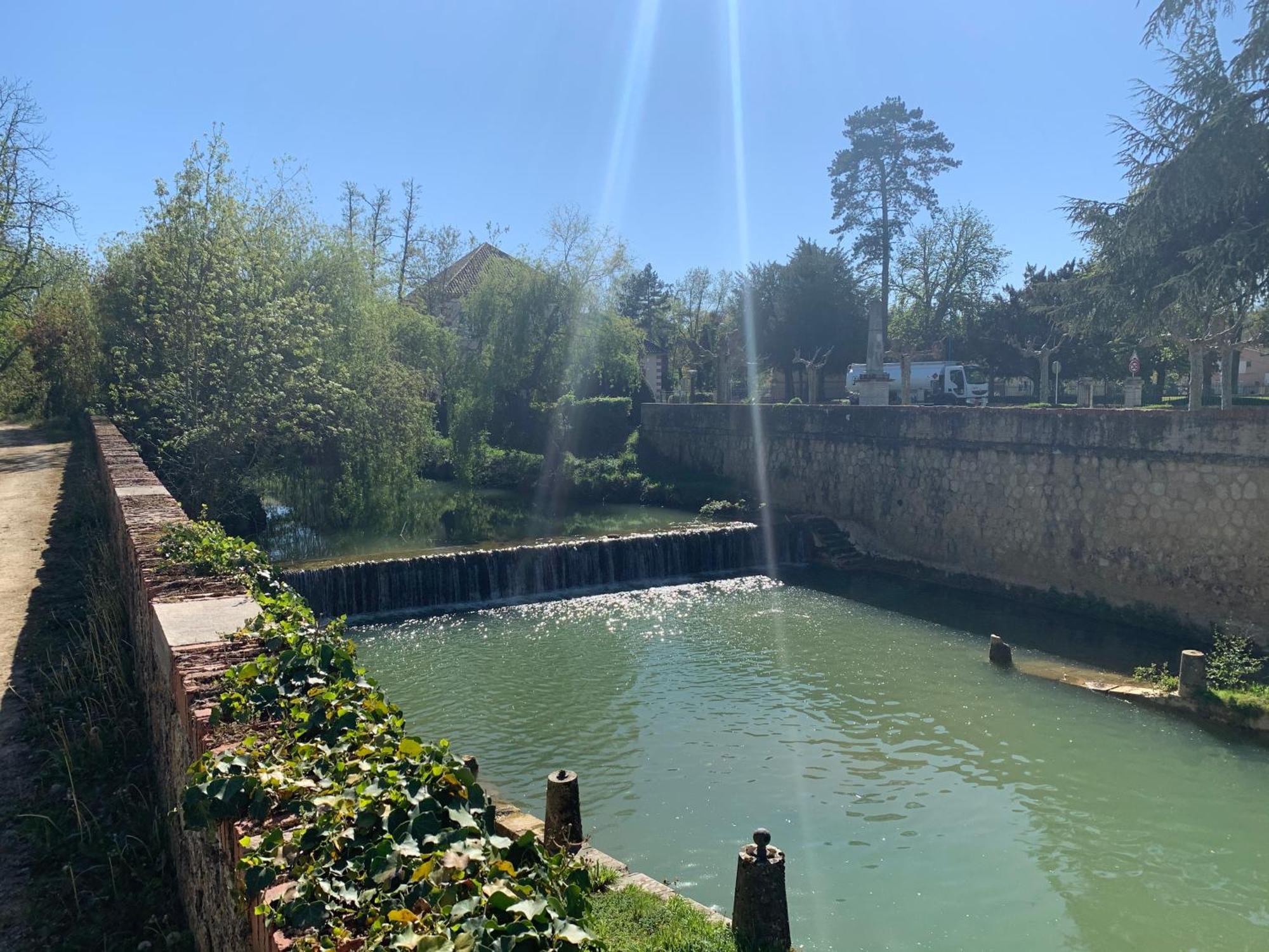 Residence "Les Fontaines" Des Thermes De Castéra-Verduzan Extérieur photo